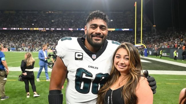 jordan mailata wife height